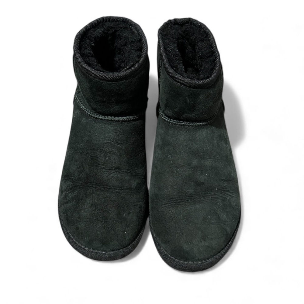 UGGS Australia Cozy Black Suede Ankle Boots size W5 - Picture 2 of 6